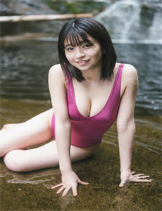 《美女教师张丽莉》