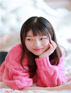 《与美女上司同居》