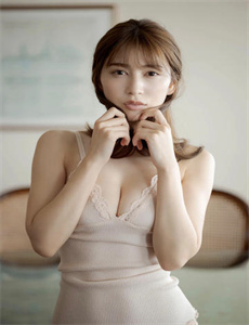 《巨乳娘战僵尸 电影》