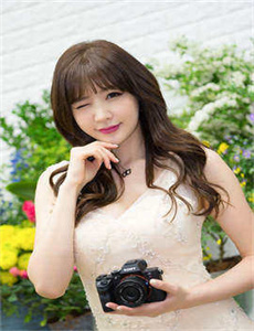 《石田晴香》