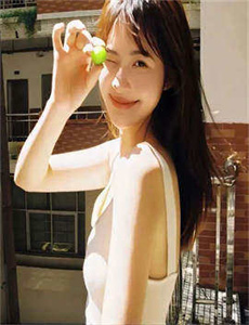 《小鹤多姨》